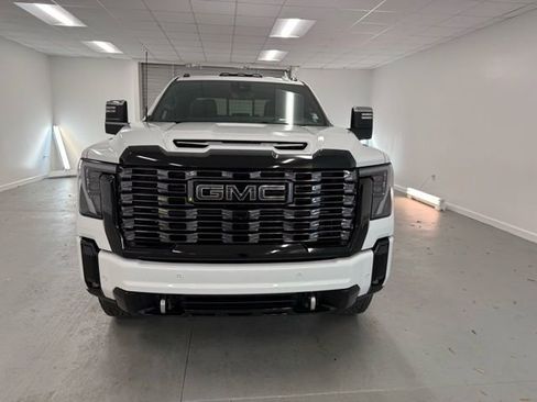 New 2026 GMC Sierra 2500 Denali Ultimate image 2