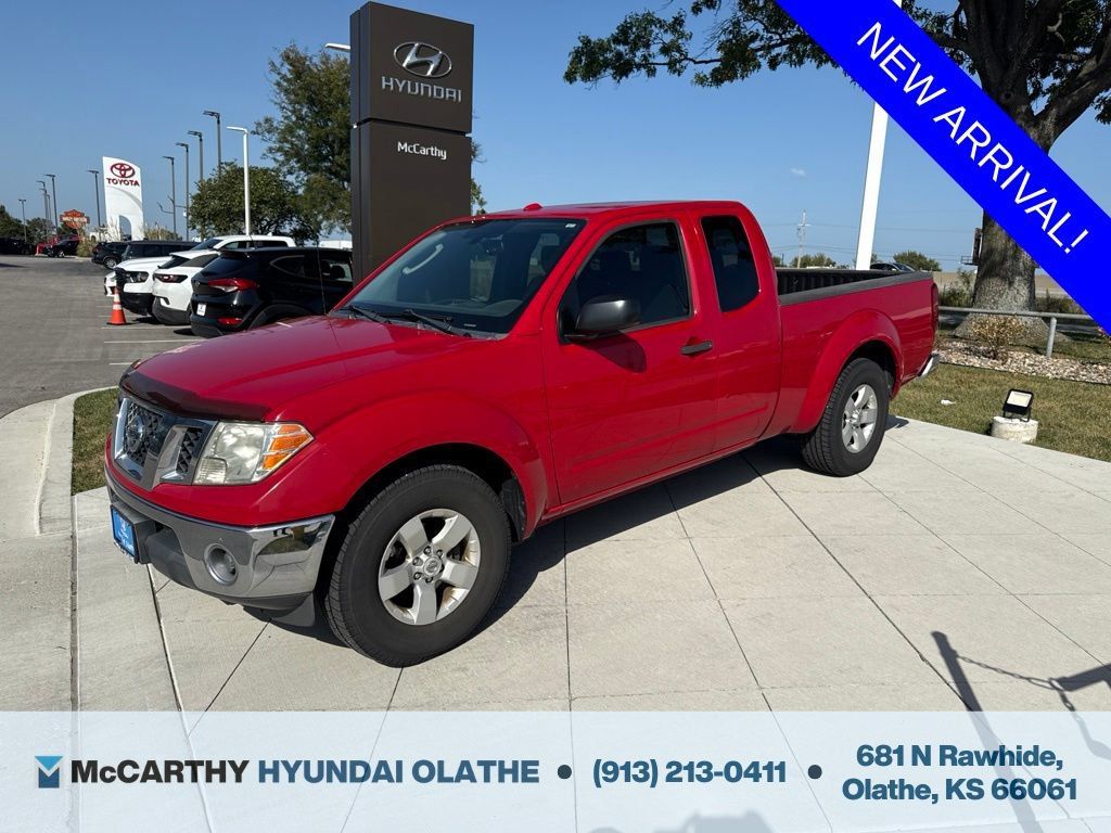 Used 2011 Nissan Frontier SV w/ SV Premium Utility Pkg RWD image 1