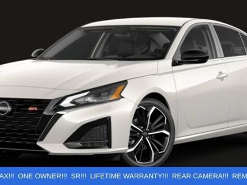 Used 2024 Nissan Altima 2.5 SR FWD image 1