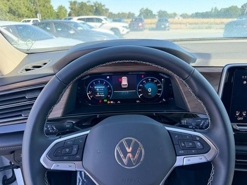 New 2026 Volkswagen Atlas SE AWD/4WD image 15