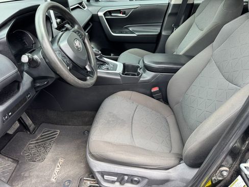 Used 2023 Toyota RAV4 XLE w/ Convenience Package AWD/4WD image 21