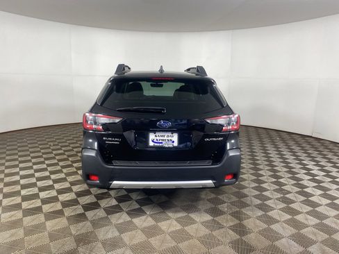Certified 2025 Subaru Outback Limited image 7