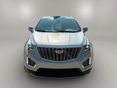 Used 2023 Cadillac XT5 Premium Luxury AWD/4WD image 2