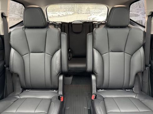 New 2026 Subaru Ascent Limited Bronze image 34