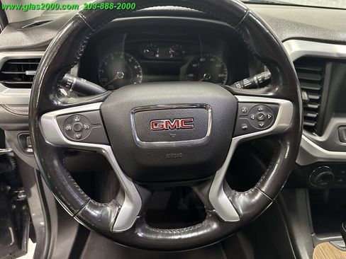 Used 2018 GMC Acadia SLE image 31