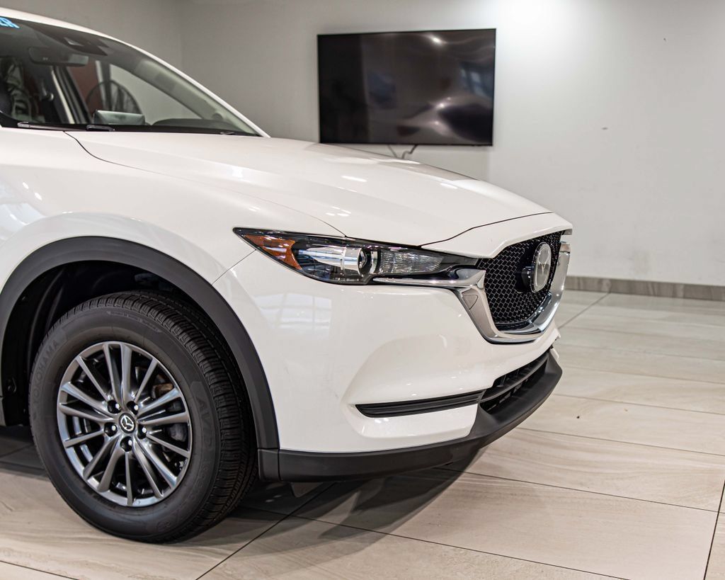 Used 2021 MAZDA CX-5 Touring AWD/4WD image 3