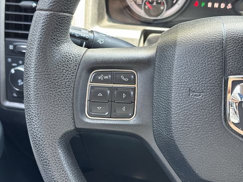 Used 2015 RAM 1500 Express AWD/4WD image 17