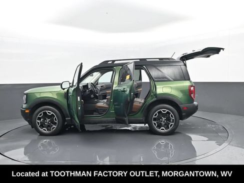 Used 2025 Ford Bronco Sport Outer Banks w/ Outer Banks Tech Package+ AWD/4WD image 31