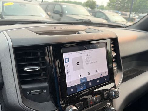 Used 2025 RAM 1500 Tradesman w/ Night Edition AWD/4WD image 12