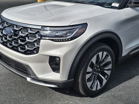 New 2026 Ford Explorer Platinum image 10