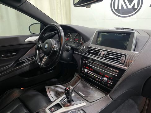 Used 2015 BMW M6 Convertible RWD image 19