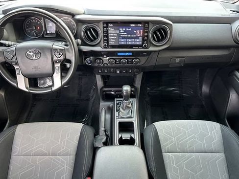 Certified 2023 Toyota Tacoma TRD Off-Road w/ Technology Package image 18