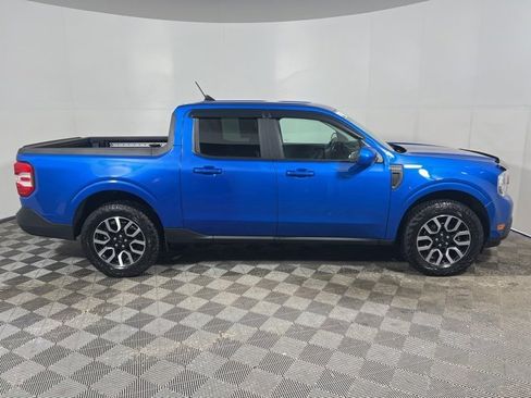 Used 2022 Ford Maverick Lariat w/ Lariat Luxury Package image 12