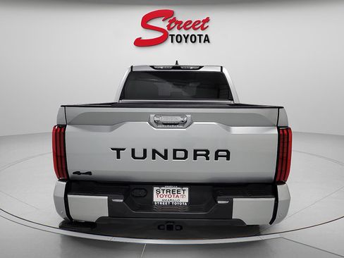 Certified 2025 Toyota Tundra Limited AWD/4WD image 3