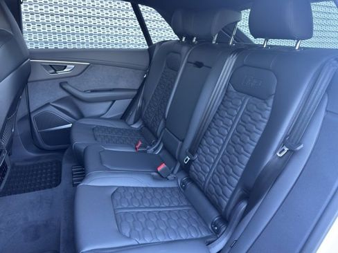 New 2025 Audi RS Q8 performance image 11
