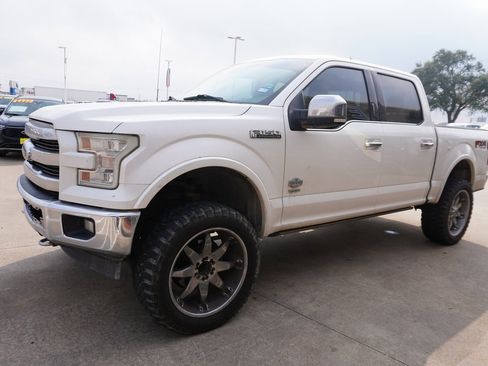 Used 2017 Ford F150 King Ranch w/ Equipment Group 601A Luxury image 3