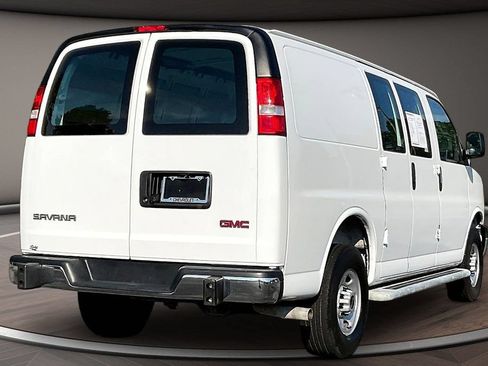Used 2025 GMC Savana 2500 w/ Driver Convenience Package RWD image 7