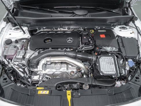 Certified 2026 Mercedes-Benz GLB 250 image 22