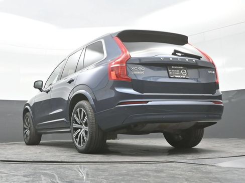 Used 2023 Volvo XC90 B5 Core w/ Protection Package Premier AWD/4WD image 27