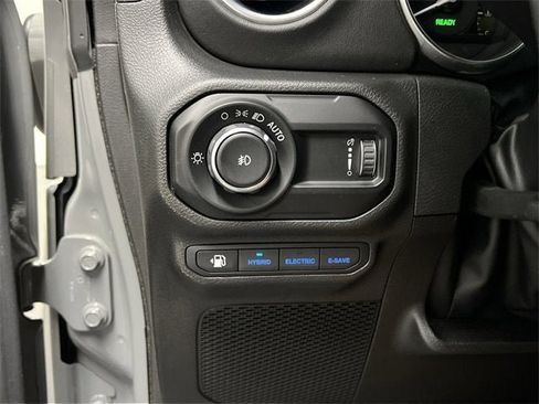 Used 2023 Jeep Wrangler Unlimited Rubicon 4xe w/ Steel Bumper Group image 18