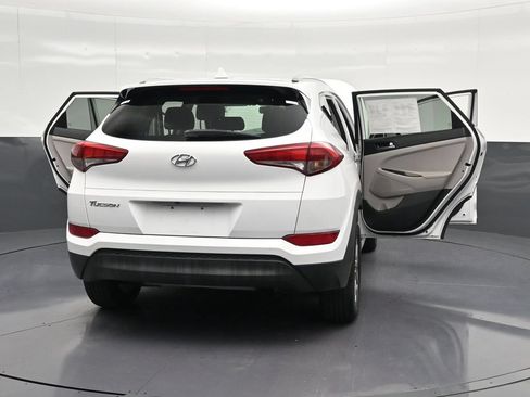 Used 2018 Hyundai Tucson SEL FWD image 34