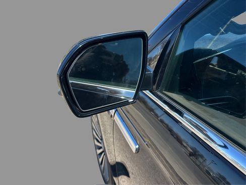 Used 2019 Lincoln Navigator Reserve AWD/4WD image 38
