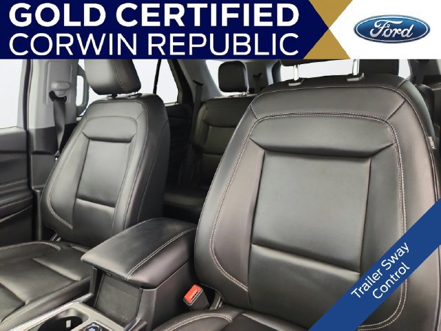 Used 2022 Ford Explorer XLT w/ Equipment Group 202A AWD/4WD image 12