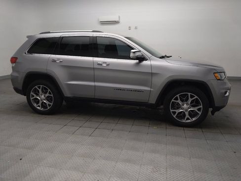 Used 2020 Jeep Grand Cherokee Limited RWD image 11