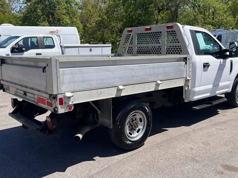 Used 2017 Ford F250 XL RWD image 3