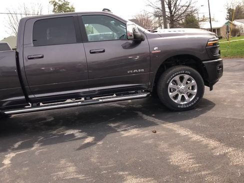 New 2026 RAM 2500 Laramie w/ Sport Appearance Package AWD/4WD image 9