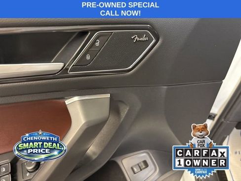 Used 2022 Volkswagen Tiguan SEL R-Line AWD/4WD image 8