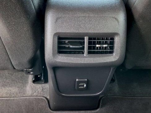 Certified 2024 Chevrolet Equinox LT AWD/4WD image 20