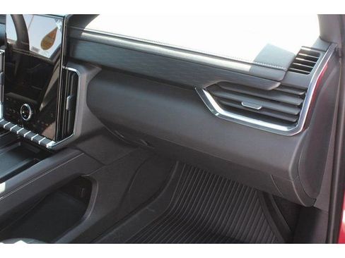 New 2025 GMC Acadia Elevation w/ Elevation Premium Package AWD/4WD image 27