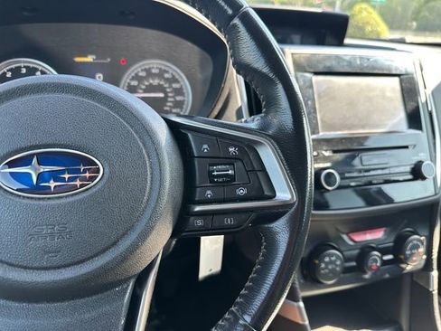 Used 2020 Subaru Forester Premium AWD/4WD image 21