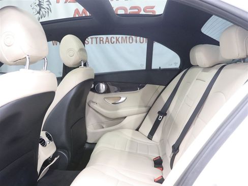 Used 2018 Mercedes-Benz C 300 4MATIC Sedan image 18