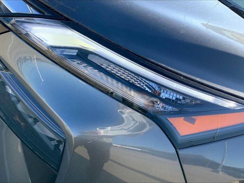 Certified 2025 Nissan Rogue S FWD image 13