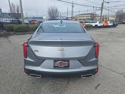 Used 2022 Cadillac CT4 Luxury w/ Cold Weather Package RWD image 4