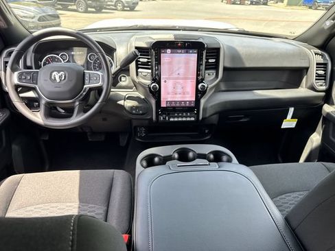 New 2026 RAM 2500 Tradesman AWD/4WD image 20