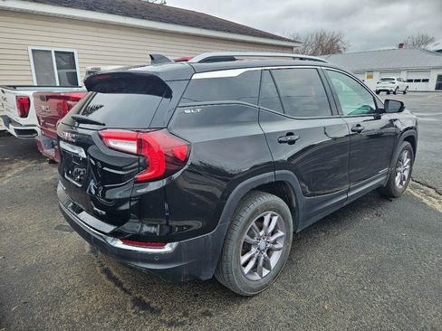 Certified 2023 GMC Terrain SLT w/ Infotainment Package II image 1