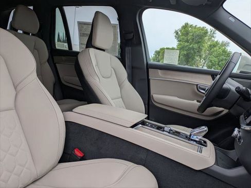 New 2026 Volvo XC90 T8 Plus w/ Protection Package Premier image 14