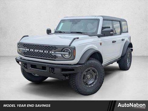 New 2025 Ford Bronco Badlands image 1