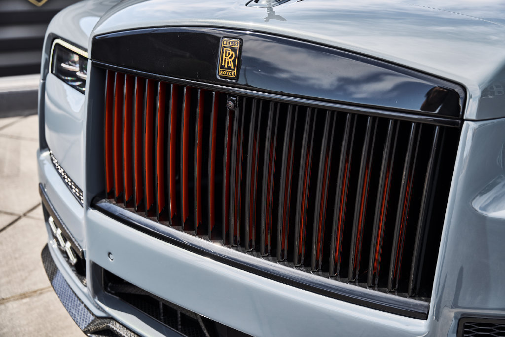 Used 2025 Rolls-Royce Cullinan AWD/4WD image 10