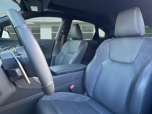 Certified 2024 Lexus RX 350 w/ Luxury Package image 22