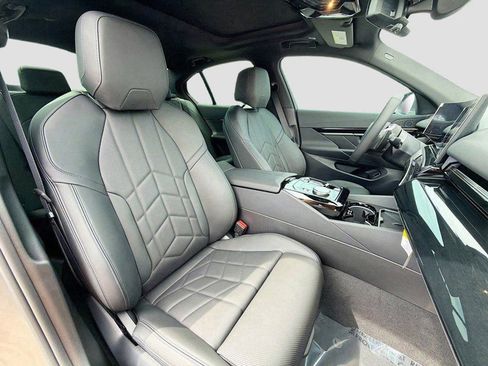 New 2026 BMW 530i w/ Convenience Package RWD image 16