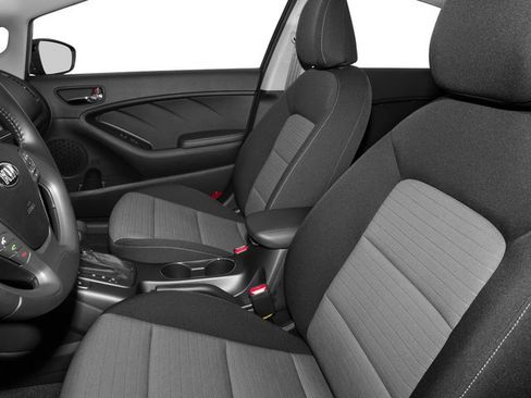 Used 2016 Kia Forte LX FWD image 8
