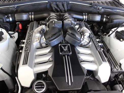 Used 2007 Rolls-Royce Phantom Sedan RWD image 7