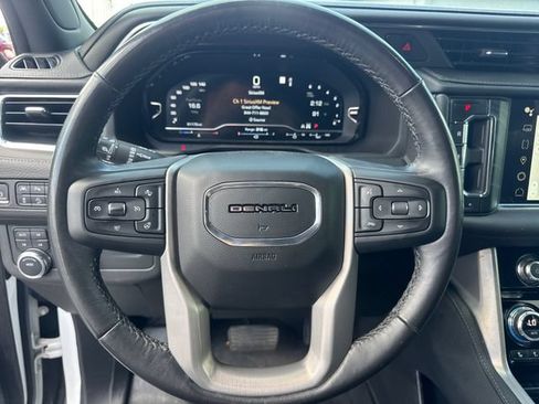 Used 2022 GMC Yukon Denali AWD/4WD image 20