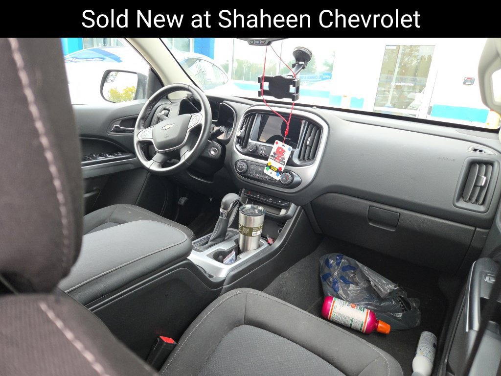 Used 2022 Chevrolet Colorado LT w/ LT Convenience Package AWD/4WD image 8