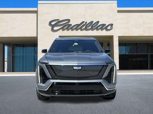 New 2026 Cadillac Vistiq Premium Luxury AWD/4WD image 4