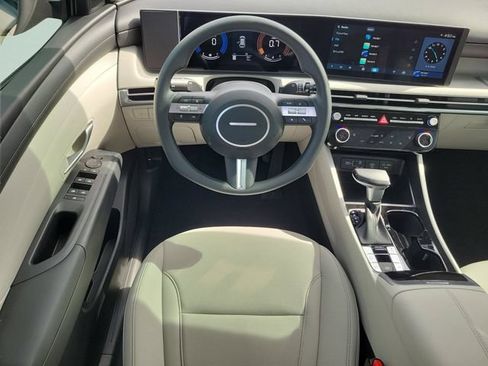 New 2026 Hyundai Tucson SEL FWD image 21
